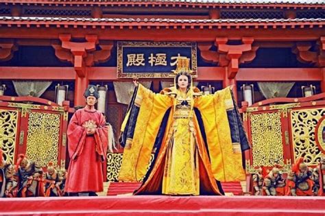 武则天的功绩：中国历史上唯一的女皇历史真相解读_公元