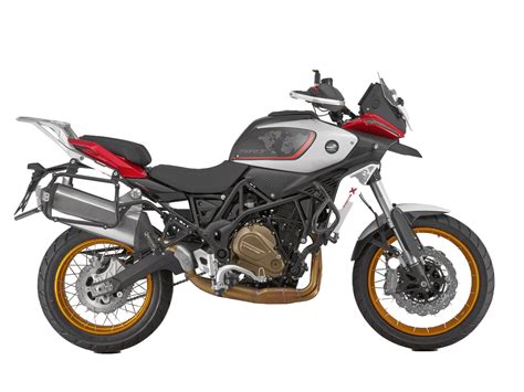 Motorrad Vergleich CFMOTO 700CL-X HERITAGE 2025 vs. QJ Motor SRT 700 SX ...