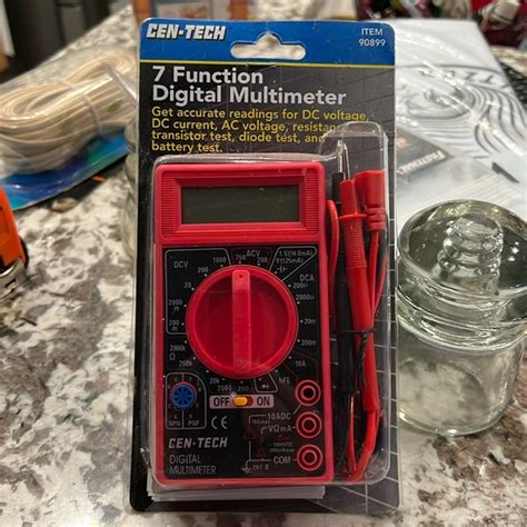 Cen-Tech 7 Function Digital Multimeter 的图像结果