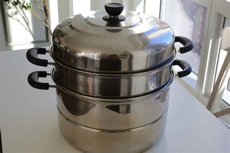 Stainless steel steamer - Maangchi’s Korean cooking kitchenware