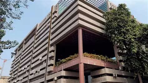 Fire department in action, hit notice to 23 high-rise buildings, wife ...