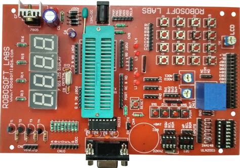 Robosoft Labs PIC 40 PIN Microcontroller Development Board with RS232 ...