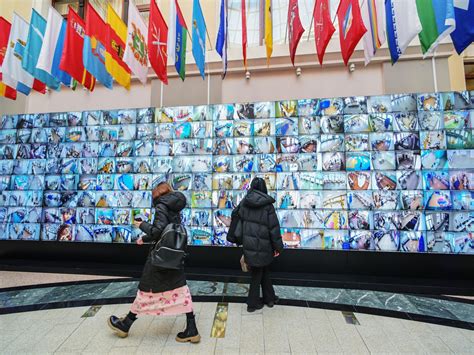 Observers From Over 100 Nations Monitoring Russian Presidential Race ...