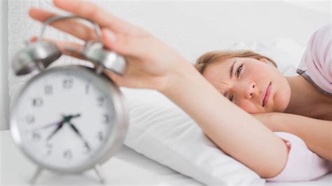 Feeling Groggy Every Morning? 7 Quick Fixes To Beat Fatigue And Drowsiness