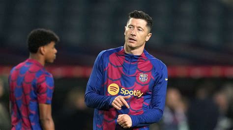 The real Robert Lewandowski is back! Reborn Barcelona striker putting ...