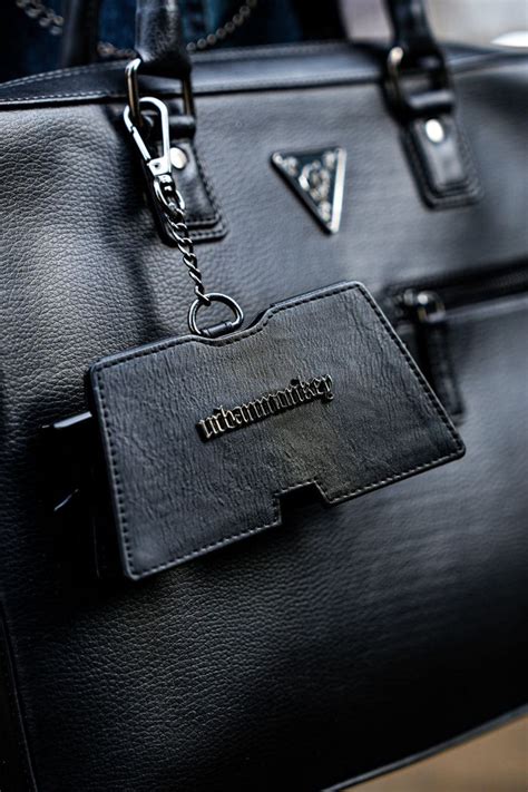 Buy Sunglasses Holder Case 001 Online – Urban Monkey®