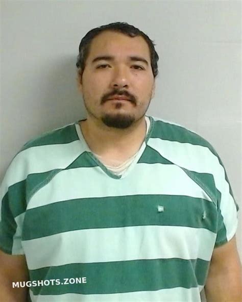 VICTOR LEE GONZALEZ 06/10/2025 - Hutchinson County Mugshots Zone