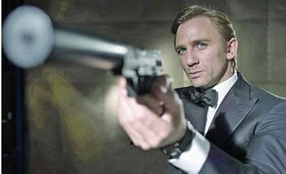 《007》小说9月出新 重回60年代_影音娱乐_新浪网