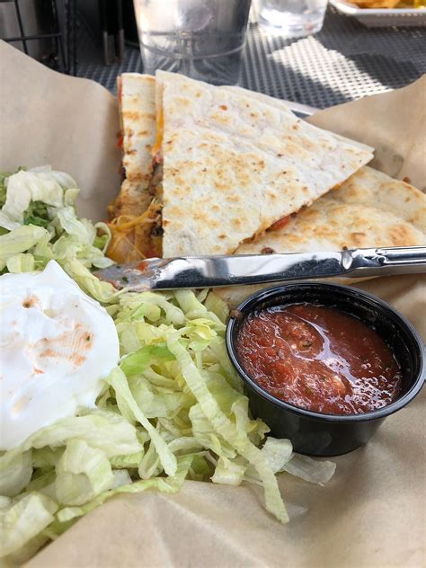 Stanley's Northeast Bar Room (Minneapolis): All You Need to Know