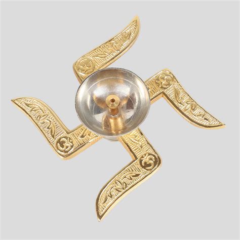 Buy Handmade Satiya Brass Oil Lamp / Diya Online On Zwende