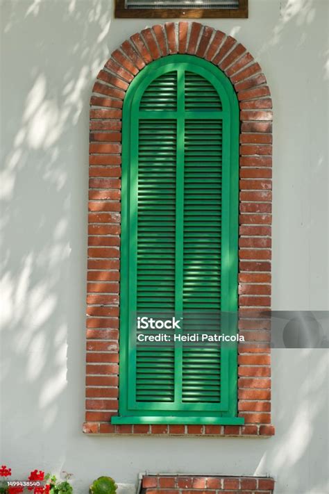 Image result for Picture Window That Capture a Feature Architectural