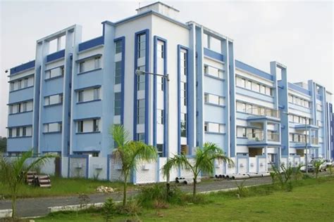 Budge Budge Institute of Technology Kolkata B.Tech Review by Student ...