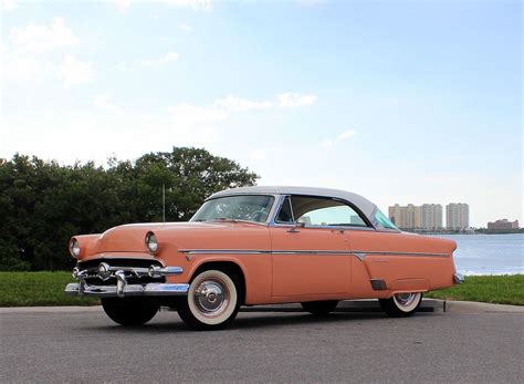 1954 Ford Crestline Victoria | Classic & Collector Cars