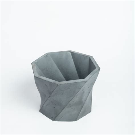 Dyoct-Dark Concrete-Octagonal Faceted Modern Planter – Greyt