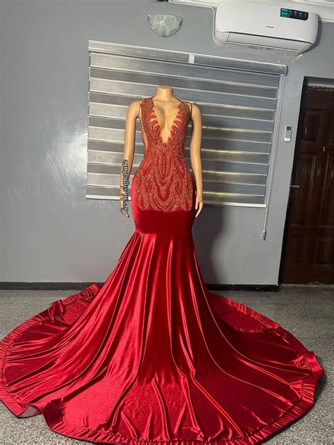Floor length red prom dress, evening dress, wedding dress, homecoming d ...