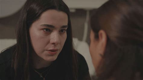 Tradimento: anticipazioni domenica 19 gennaio! Oylum parte per New York?