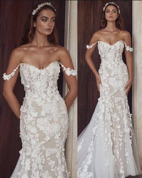 Pin by Kay Smith on 23 | Romantic wedding dress lace, Wedding dresses lace, Tight wedding dress