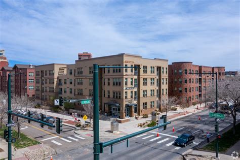 News | Sprawling Denver apartment complex sale signals strengthening demand