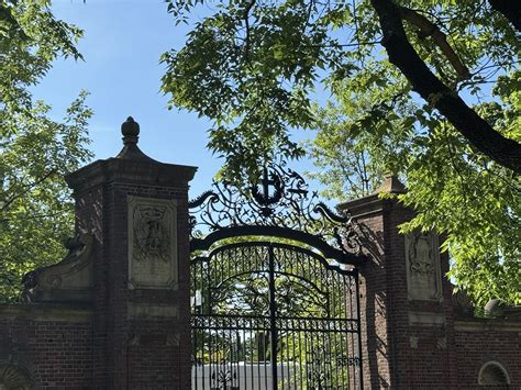 Judge Says Harvard Can Continue Hosting International Students | Harvard Magazine