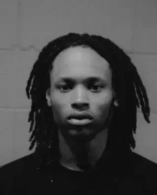 𝐊𝐈𝐍𝐆 𝐕𝐎𝐍. 💰 | Mug shots, Cute rappers, 2013 swag era