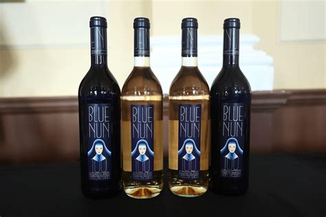 Wine Travel Awards First Ceremony in London: tasting of CULT WINE BLUE ...