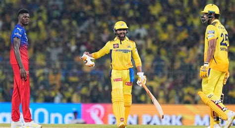 IPL 2025: CSK vs RCB Dream11 Fantasy Tips & Team Combinations