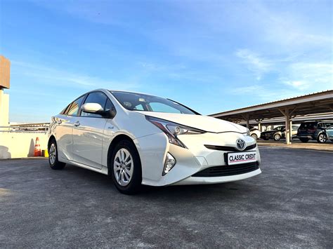 Toyota Prius Hybrid 1.8A | Automobile Company Singapore | Classic Credit