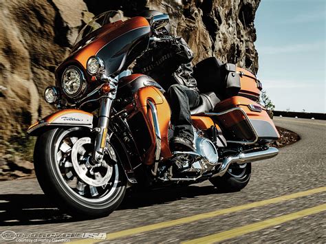 Harley-Davidson Bikes History and 2015 Models ~ Discover Infotainment ...