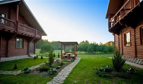 MANOR LESNOI EDEM (Likhachi) - Lodge Reviews & Photos - Tripadvisor