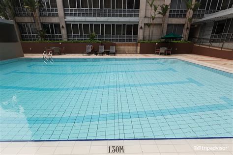 Park Avenue Clemenceau Pool: Pictures & Reviews - Tripadvisor