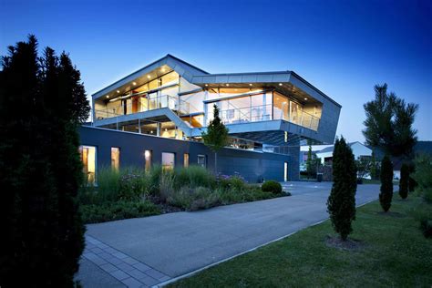 High-Tech Modern Home Designs 的图像结果