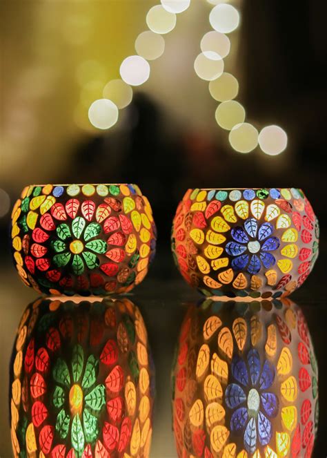 Get Tea Light Holder- Multicoloured Mosaic at ₹ 425 | LBB Shop