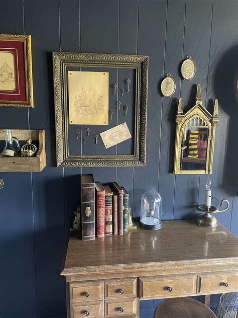 Simple Harry Potter Room At Hogwarts Reveal With Links Harry Potter ...