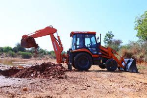 Wheel Loader Vs Backhoe: Know the Differences & Suitability | Tata Hitachi