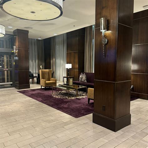 AMBASSADOR HOTEL WICHITA, AUTOGRAPH COLLECTION - Hotel Reviews, Photos ...