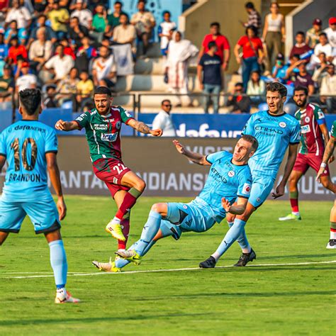 PHOTOS: ISL 2024-25, Matchweek 24, Mumbai City FC vs Mohun Bagan Super ...