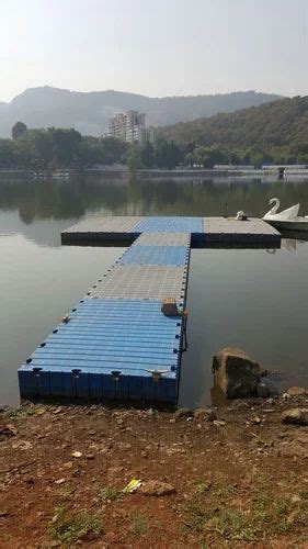 Floating Jetty - Beach Floating Jetty Manufacturer from Vadodara