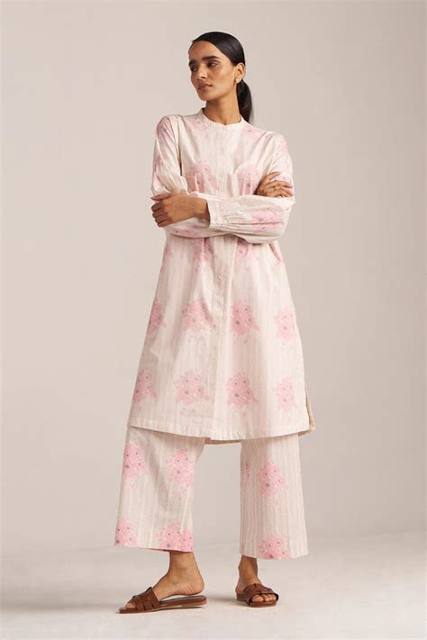 Powder Pink and Ivory Pure Cotton Co-ord Set - Ganga Fashions