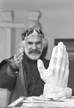 Mehmet Aksoy Kimdir, Hayatı ve Resimleri