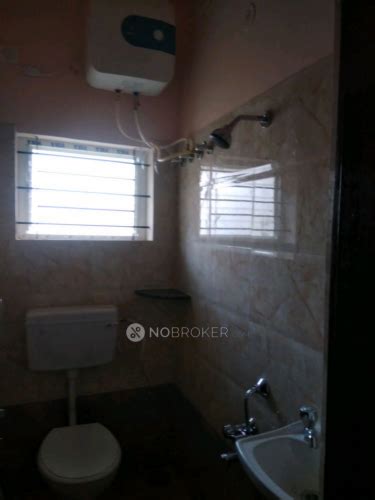 Independent House 1867,3rd cross, MCECHS layout, 2nd phase, Dr ...