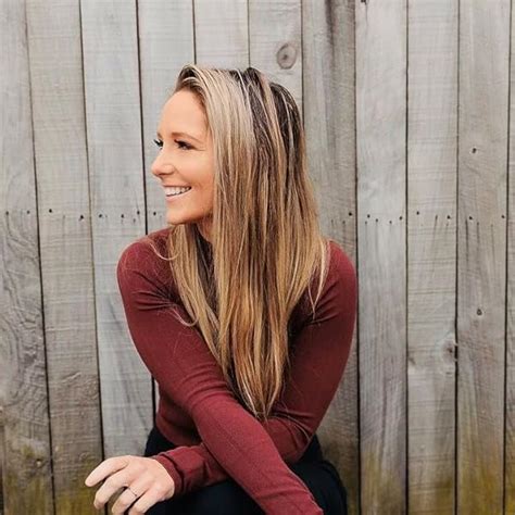 Pillow Thoughts : Peppernell, Courtney: Amazon.in: Books