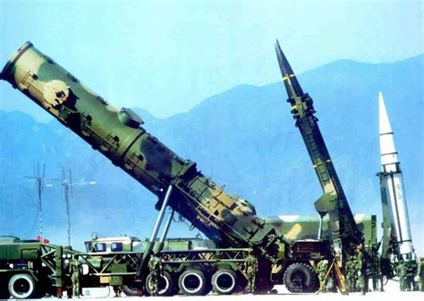 东风-41洲际导弹战略意义重大，发射一枚究竟需要多少钱？_腾讯新闻