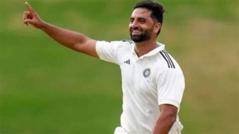 How Jammu & Kashmir’s Auqib Dar Became Delhi Capitals’ Rs 8.4 Crore Buy ...