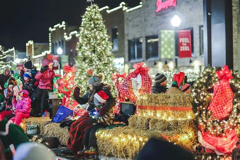Zeeland's Magical Christmas Parade - City of Zeeland