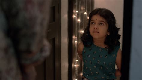 Watch Good Bad Girl Episode no. 7 TV Series Online - Maya Maya Pants On ...