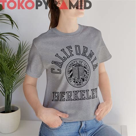 Rare Vintage University Of California Berkeley Sweatshirt - TokoPyramid