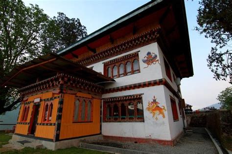 THEGCHEN PHODRANG GUEST HOUSE (Wangdue) - Lodge Reviews & Photos ...