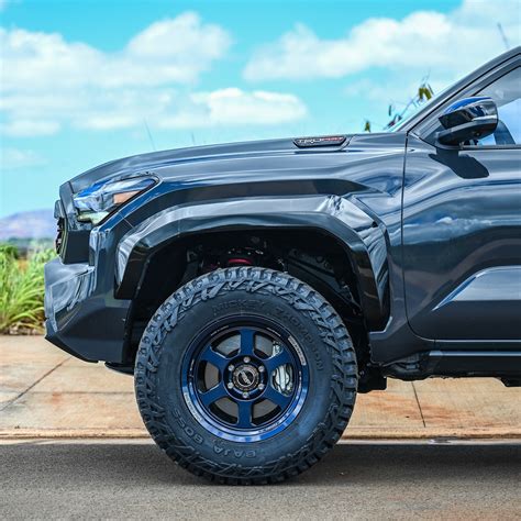 Toyota Tacoma TRD Pro Is Classic, Elegant & Capable at the Same Time on Black 18s and 35s ...