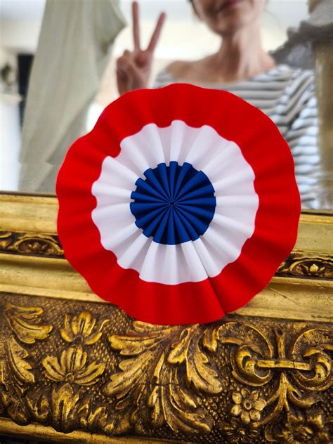 Cocarde tricolore de la Révolution française - Made in FRANCE – Douce France Atelier