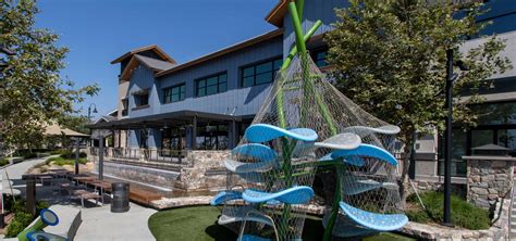 The Vineyards at Porter Ranch - AO | Architecture. Design. Relationships.